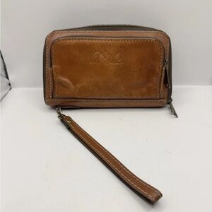 Patricia Nash Zip Around Bifold Wallet Wristlet Strap Brown